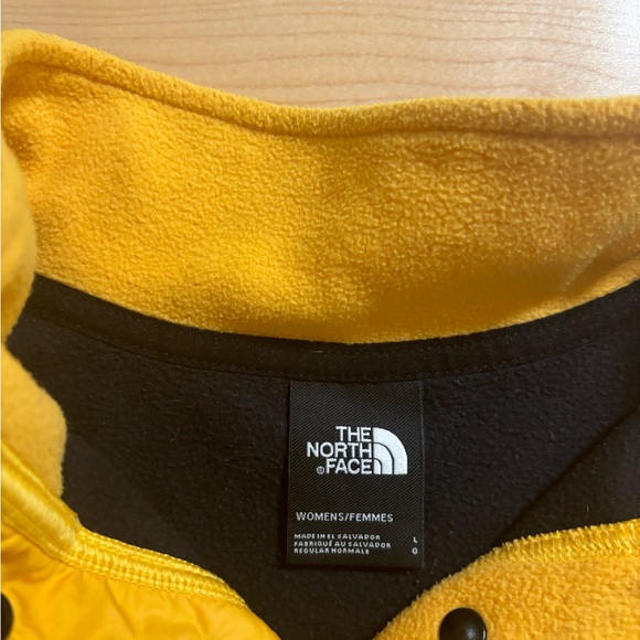 North Face Fleece - Picture 4 of 4